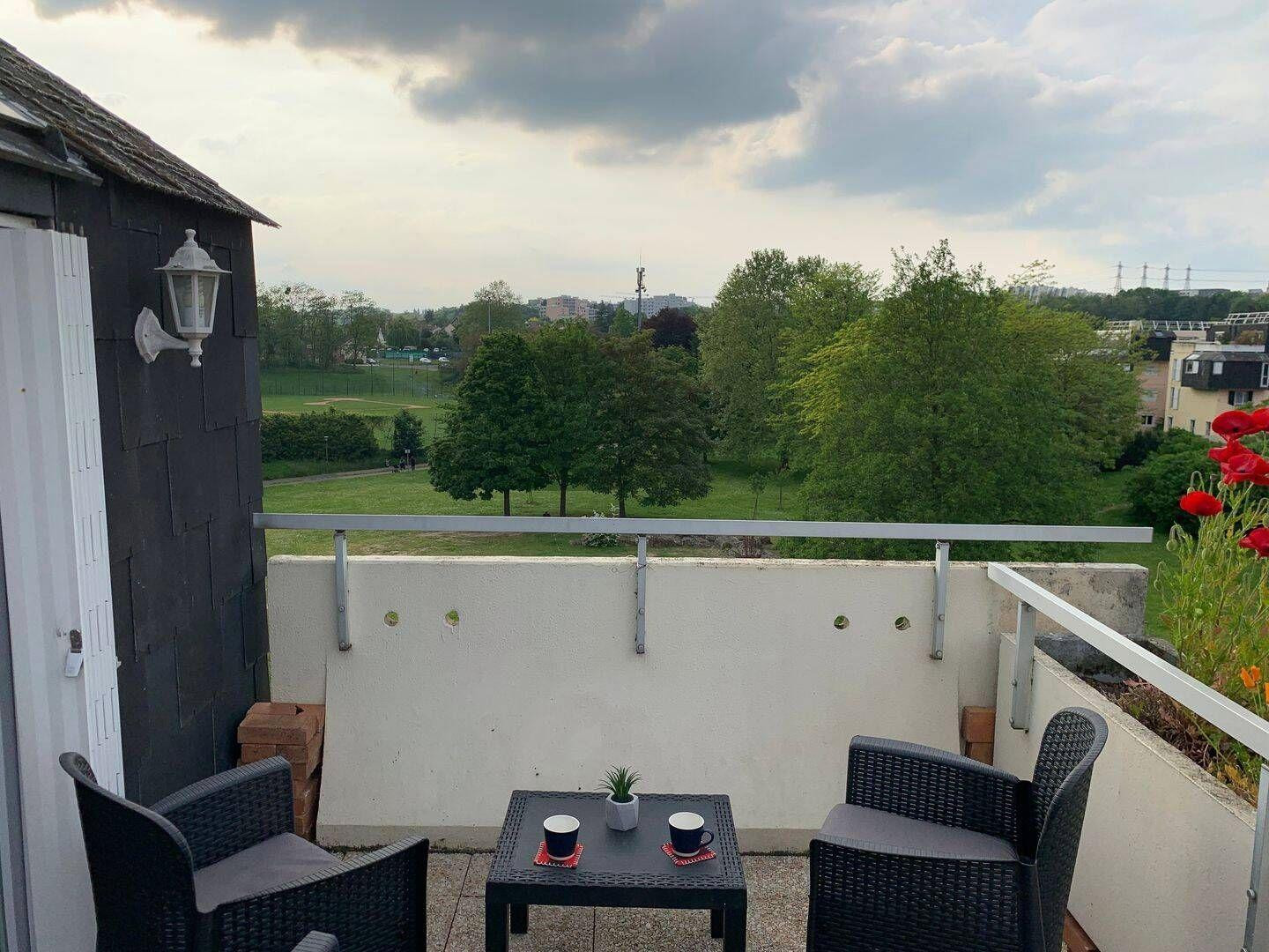 
                                                Colocation
                                                 Chambre dans coloc 68m² à Cergy (3 personnes)