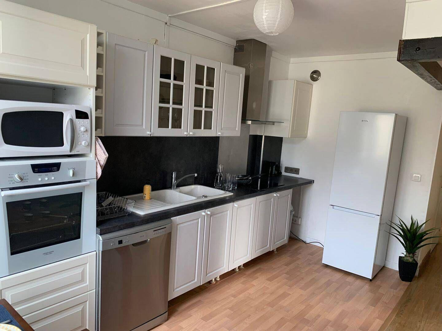 
                                                Colocation
                                                 Chambre dans coloc 68m² à Cergy (3 personnes)