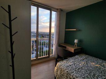 
                                                Colocation
                                                 Chambre dans coloc 80m² moderne et lumineuse