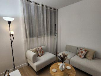 
                                                Colocation
                                                 Chambre dans coloc 80m² moderne et lumineuse