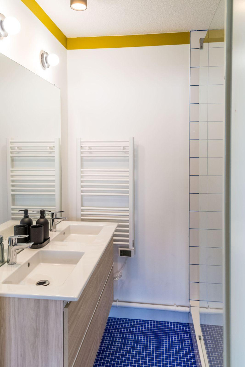 
                                                Colocation
                                                 Chambre dans coloc meublée avec terrasse rooftop