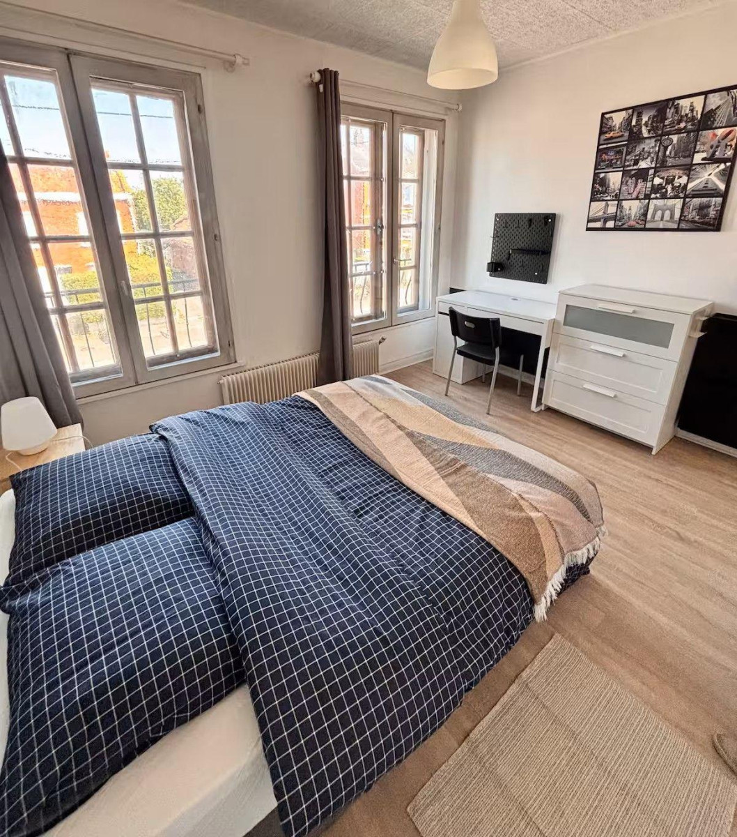 
                                                Colocation
                                                 Chambre dans colocation