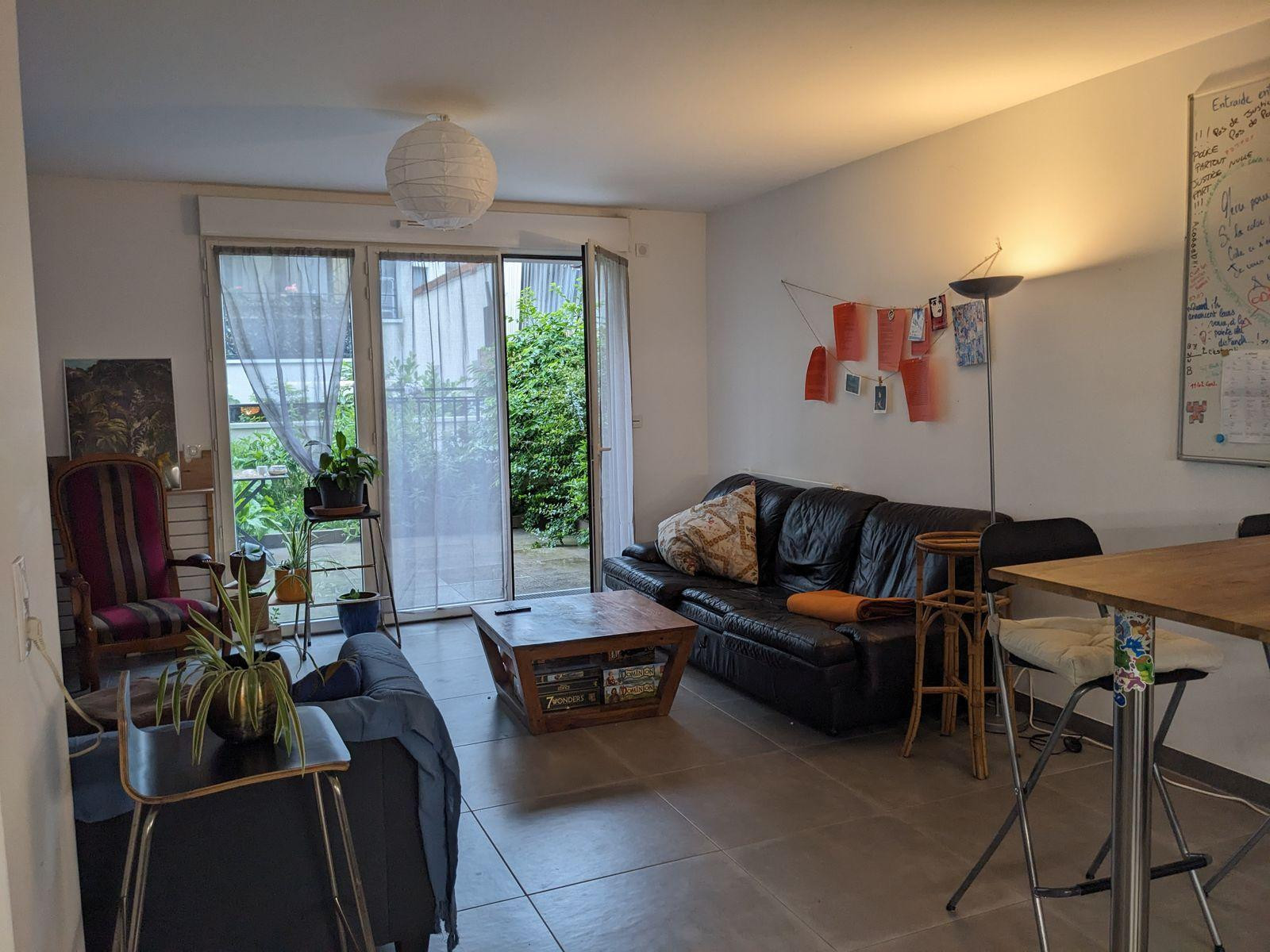 
                                                Location
                                                 Chambre dans colocation avec jardin