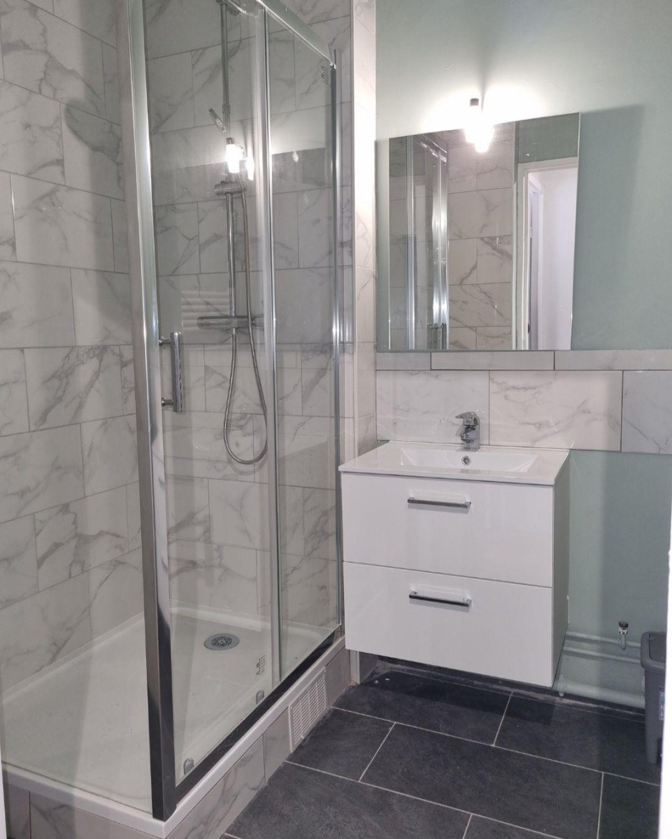 
                                                Colocation
                                                 Chambre dans colocation de qualité secteur ROUEN