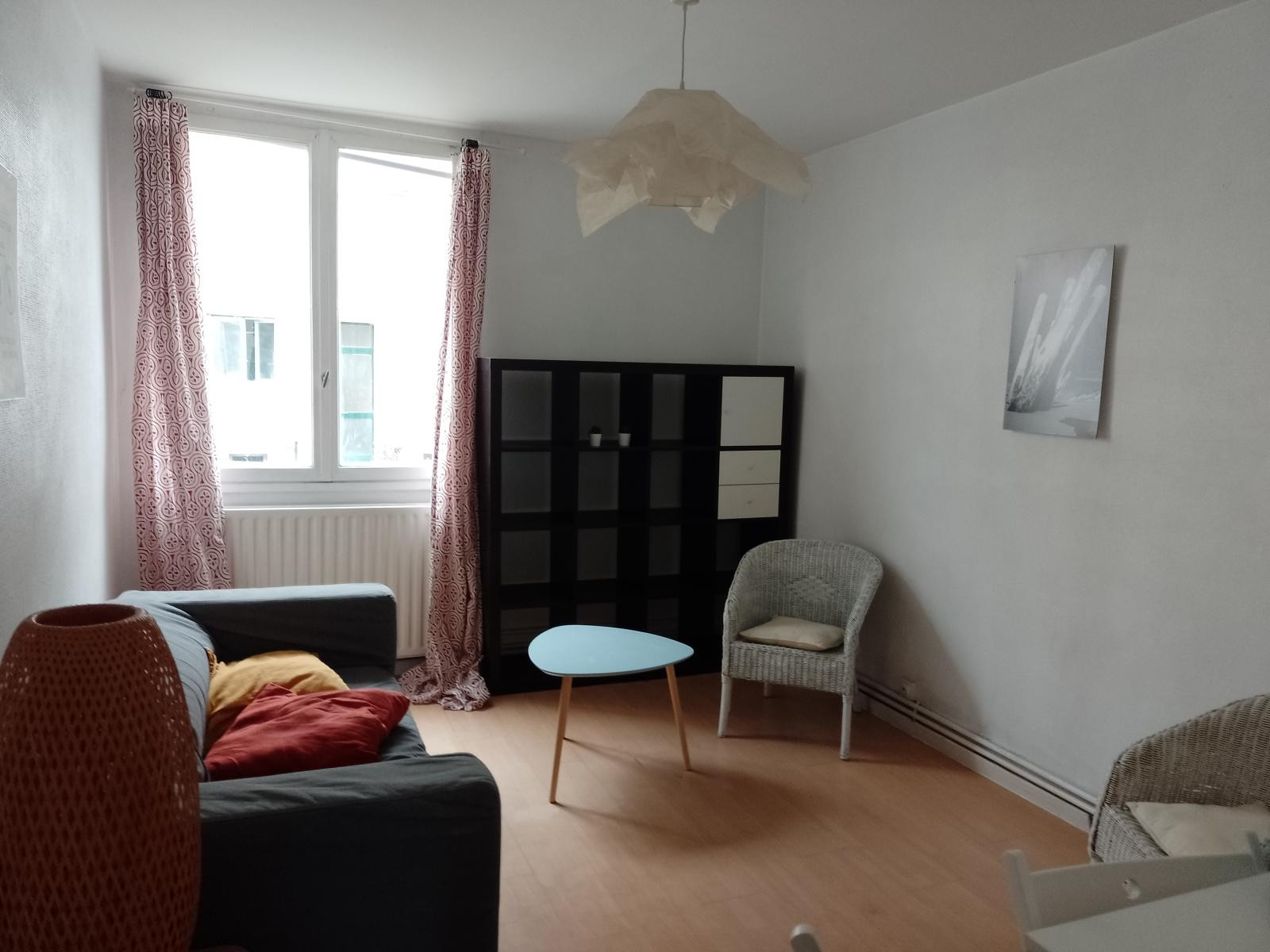 
                                                Colocation
                                                 Chambre dans colocation T4