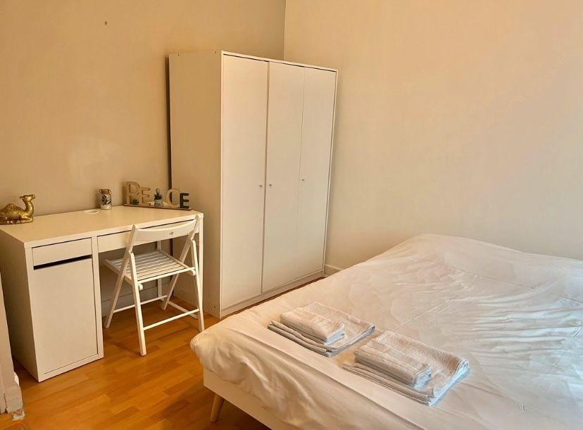 
                                                Colocation
                                                 Chambre dans grand appartement lumineux - Reims