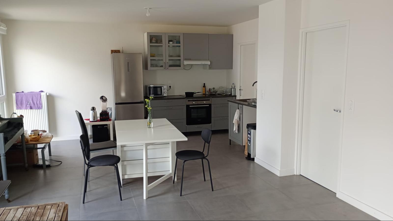 
                                                Colocation
                                                 Chambre dans grande colocation