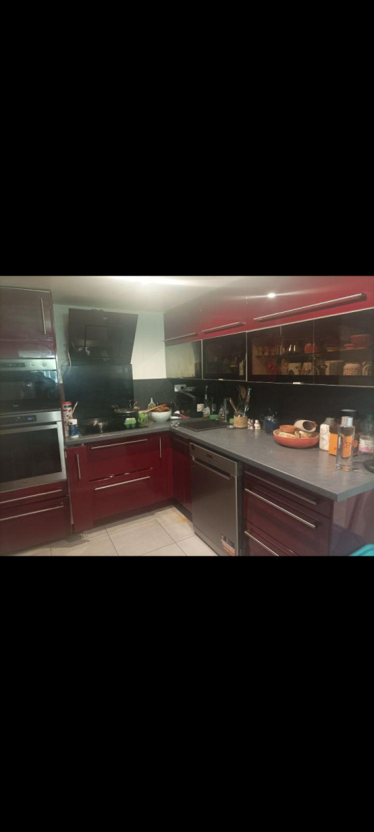
                                                Location
                                                 Chambre dans maison avec jardin terrasse bbq !