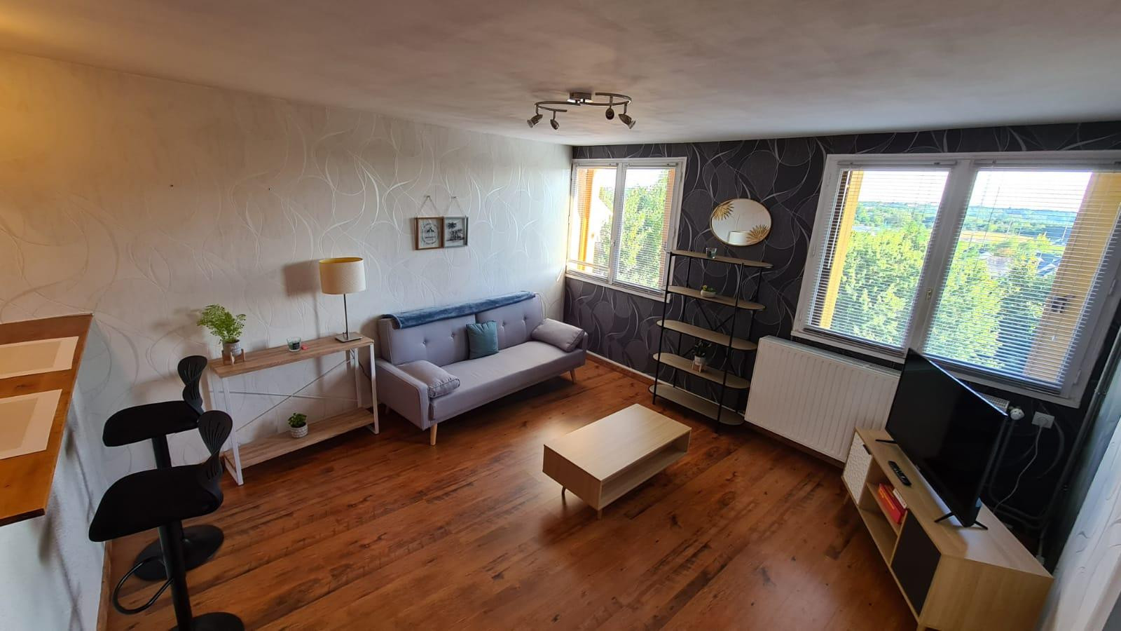 
                                                Colocation
                                                 Chambre dans T3 meublé