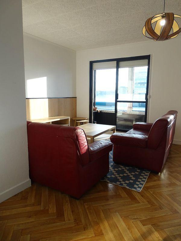 
                                                Colocation
                                                 Chambre dans T4 80m² rénové proche UBO
