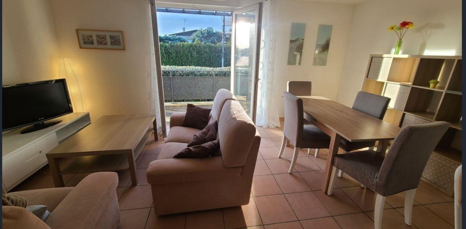 
                                                Colocation
                                                 Chambre dans T4 à Toulouse en Colocation