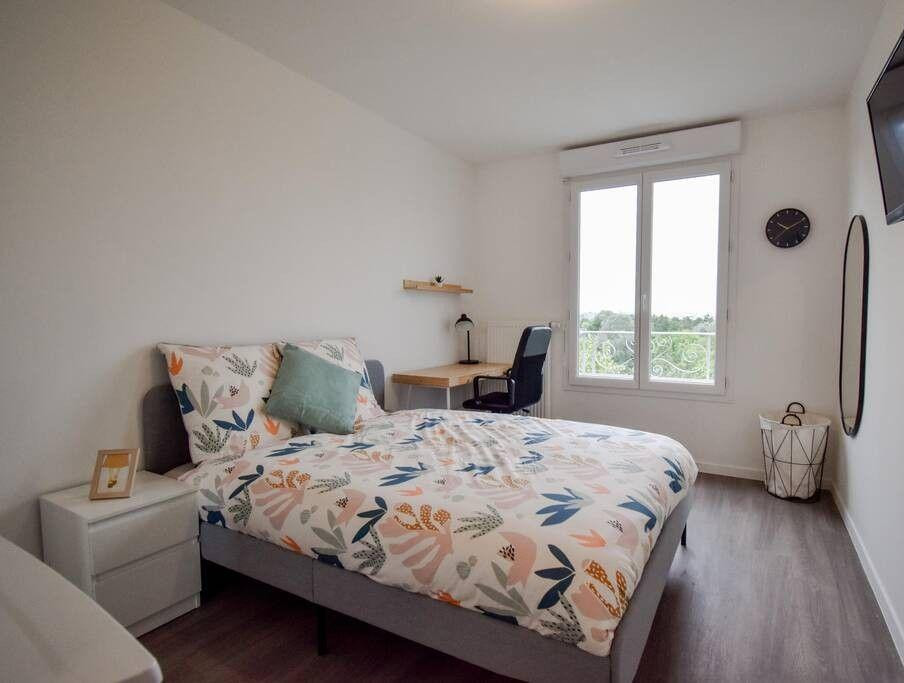 
                                                Colocation
                                                 Chambre dans une colocation 105 m² Le Blanc-Mesnil