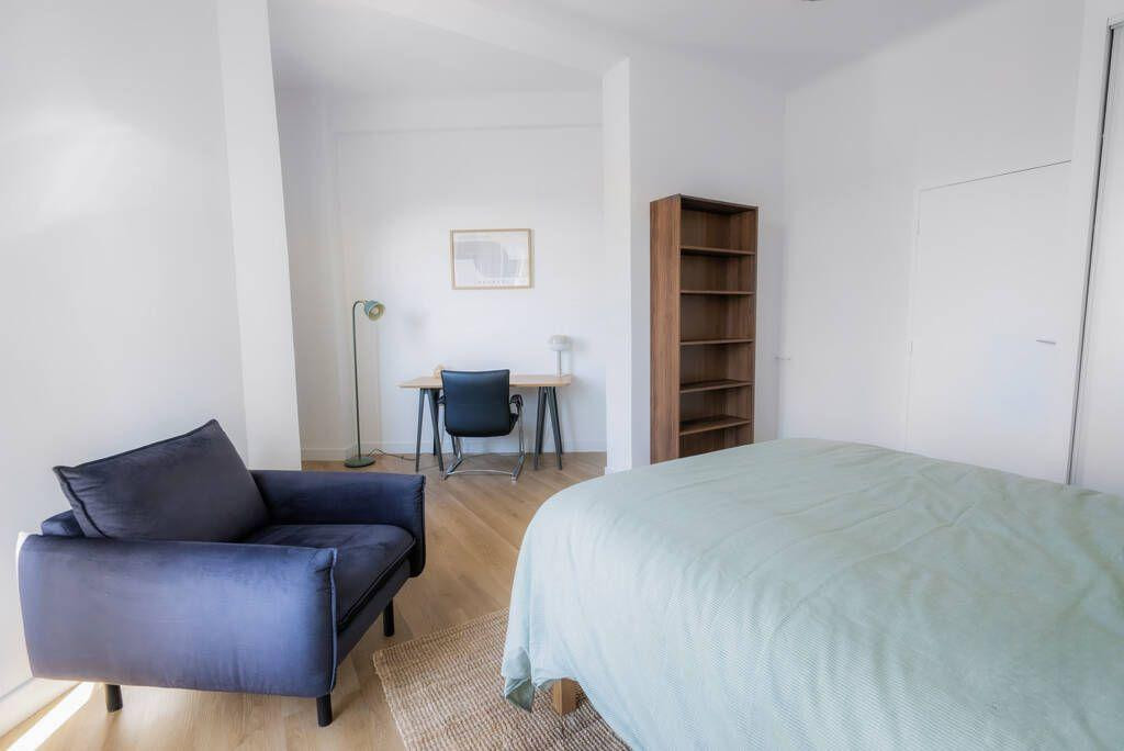 
                                                Colocation
                                                 Chambre dans une colocation 120 m² Toulon (83)