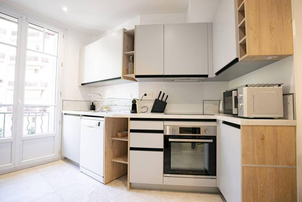 
                                                Colocation
                                                 Chambre dans une colocation 120 m² Toulon (83)