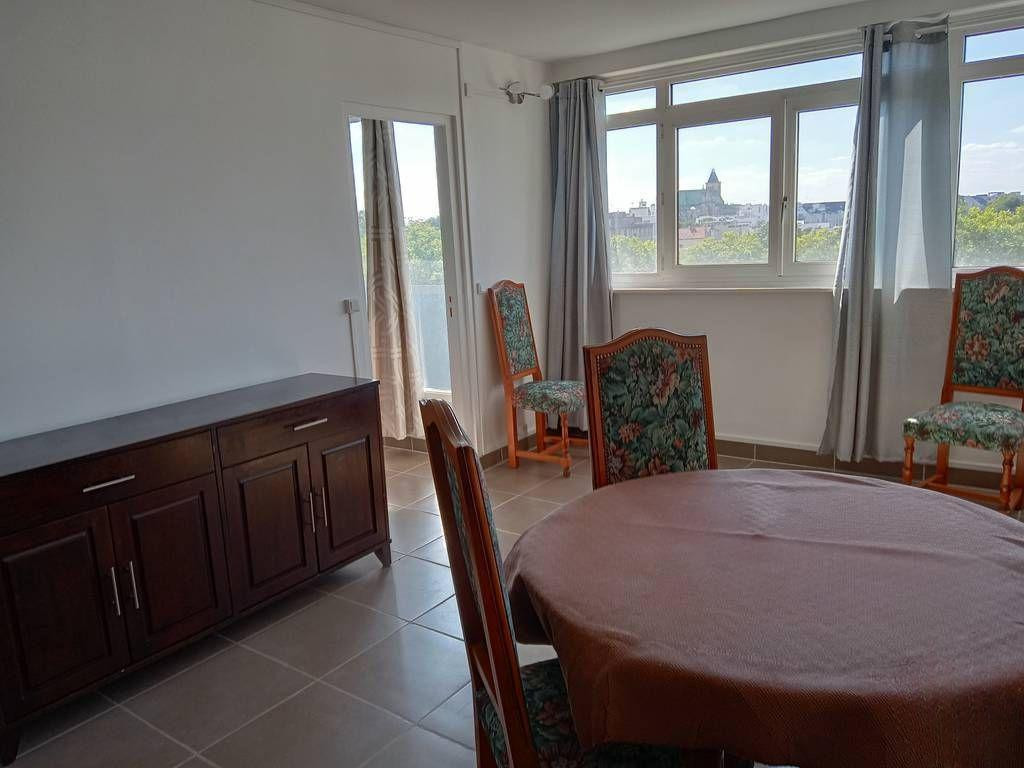 
                                                Colocation
                                                 Chambre dans une colocation 61 m² Saint-Denis