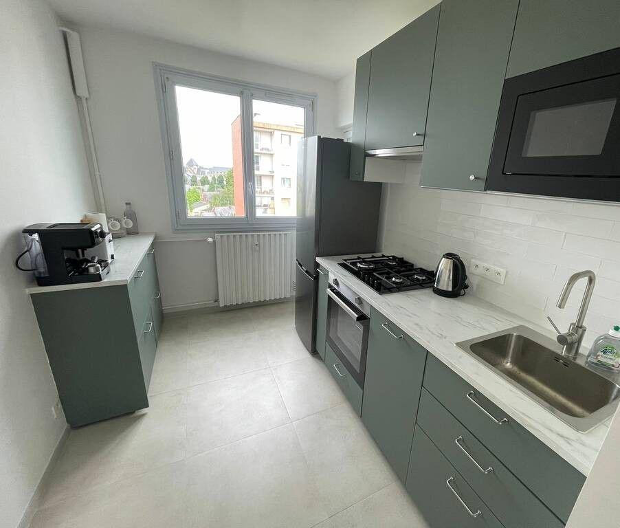 
                                                Colocation
                                                 Chambre dans une colocation 68 m²