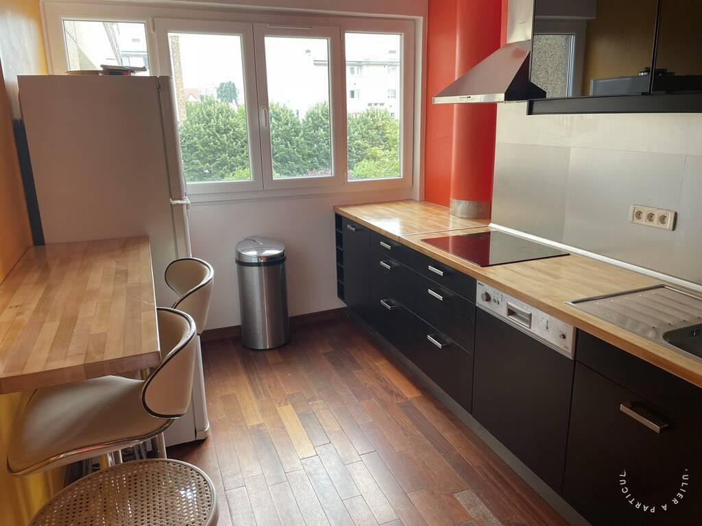 
                                                Colocation
                                                 Chambre dans une colocation 70 m²