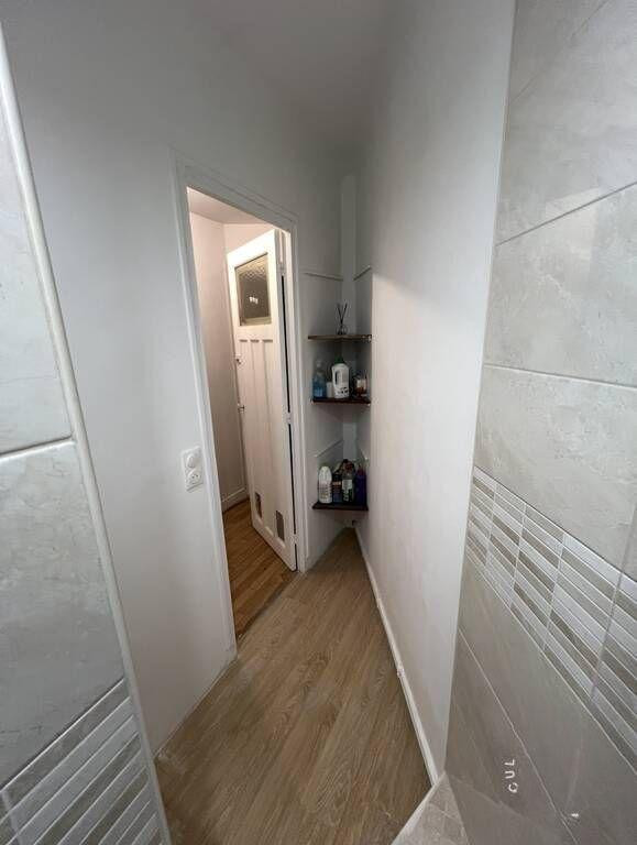 
                                                Colocation
                                                 Chambre dans une colocation 70 m² Épinay