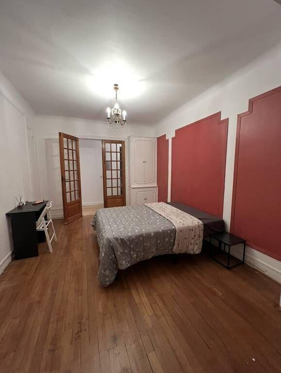 
                                                Colocation
                                                 Chambre dans une colocation 70 m² Épinay