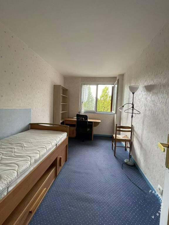 
                                                Colocation
                                                 Chambre dans une colocation 74 m²