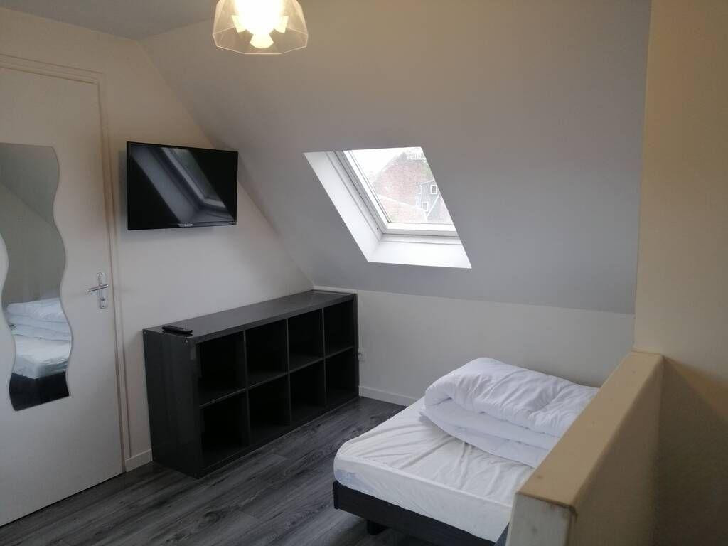 
                                                Location
                                                 Chambre dans une colocation 75 m² Lille (59)
