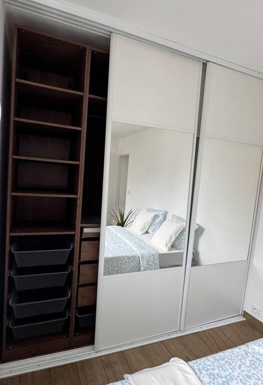 
                                                Colocation
                                                 Chambre dans une colocation 84 m²