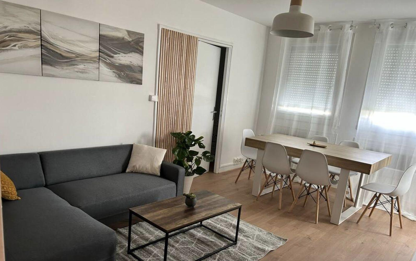 
                                                Colocation
                                                 Chambre dans une colocation 87 m² Toulouse