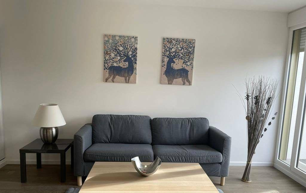 
                                                Colocation
                                                 Chambre dans une colocation 93m²