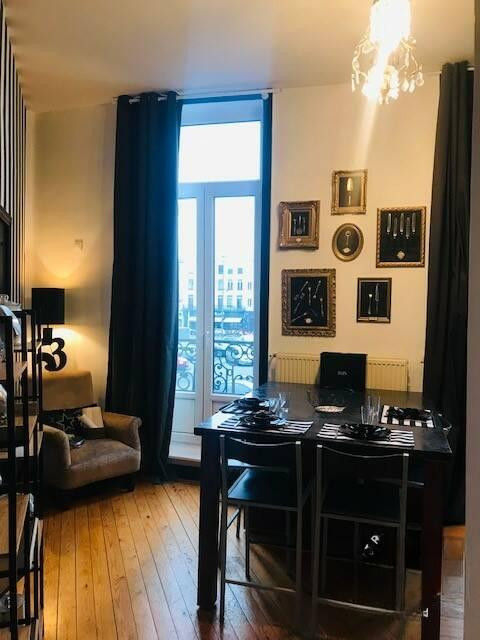 
                                                Colocation
                                                 Chambre dans une colocation 99 m² Lille (59000)
