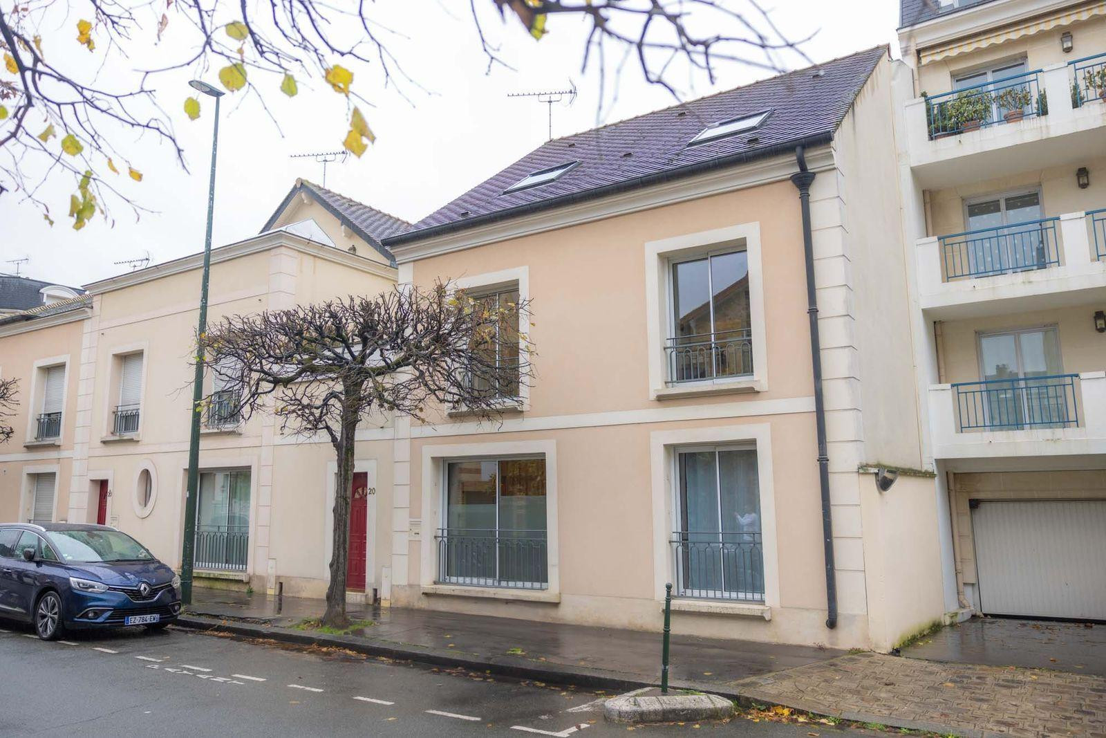 
                                                Colocation
                                                 Chambre dans une maison à La Garenne-Colombes