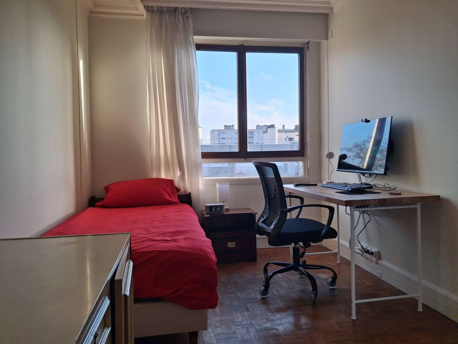 
                                                Colocation
                                                 Chambre de 13m² en coliving tout équipé à Massy