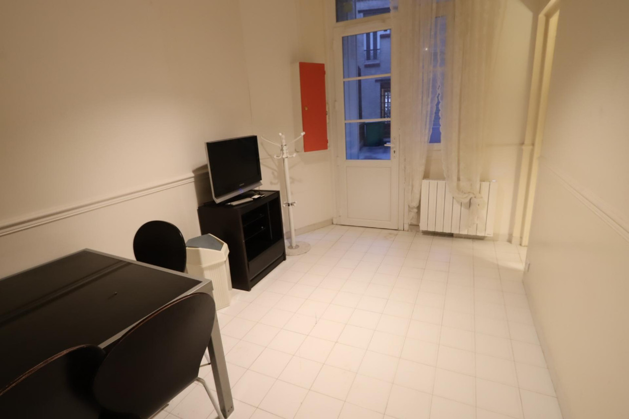 
                                                Colocation
                                                 Chambre de 25 m2 équipée