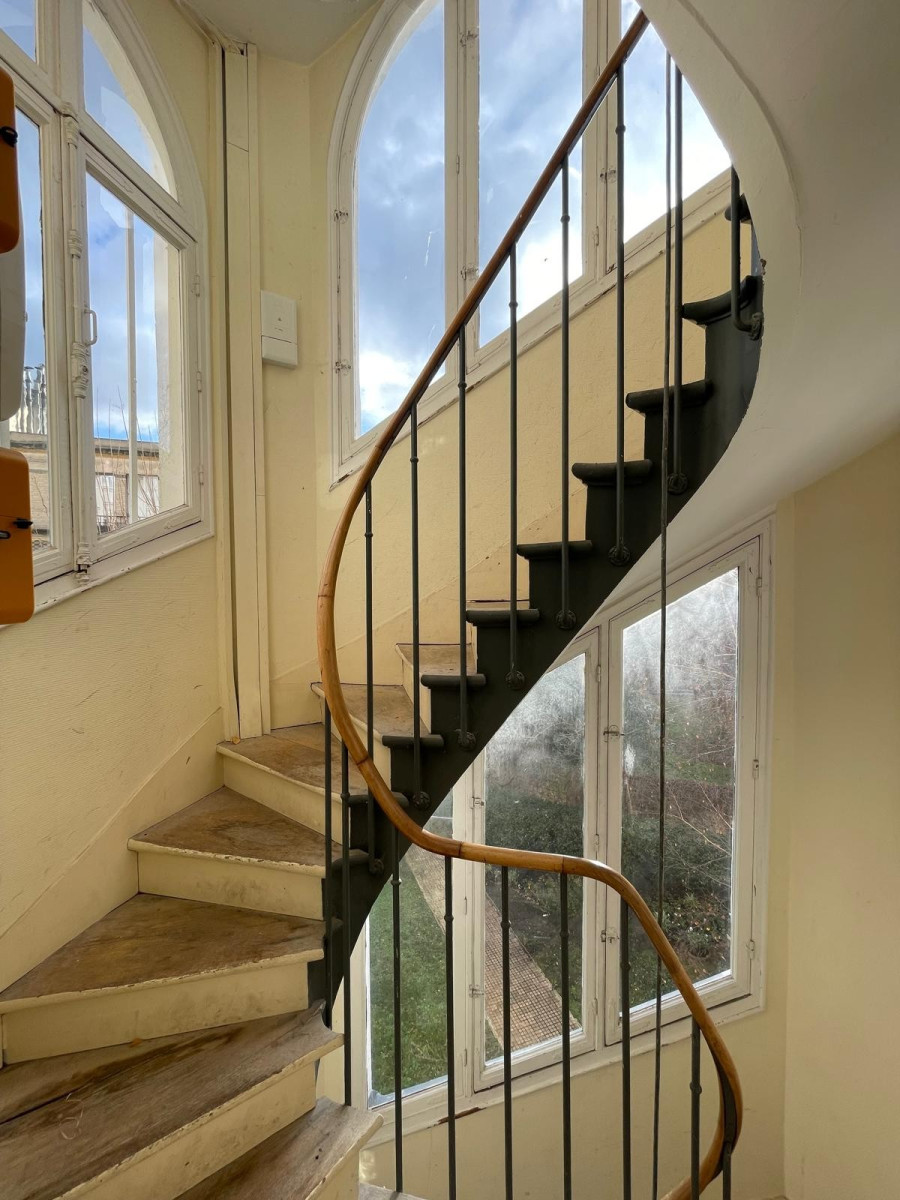 
                                                Vente
                                                 Chambre de service à rénover