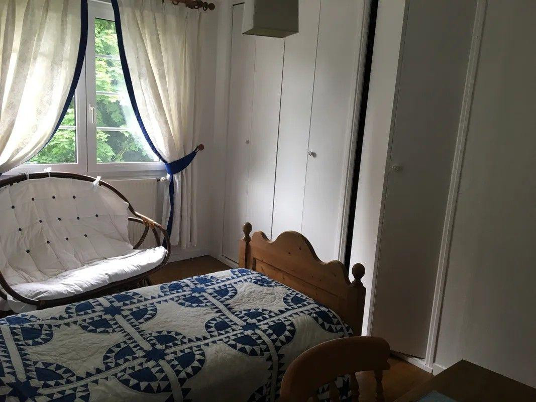 
                                                Colocation
                                                 Chambre d'étudiant meublée 12m², coloc avec jardin