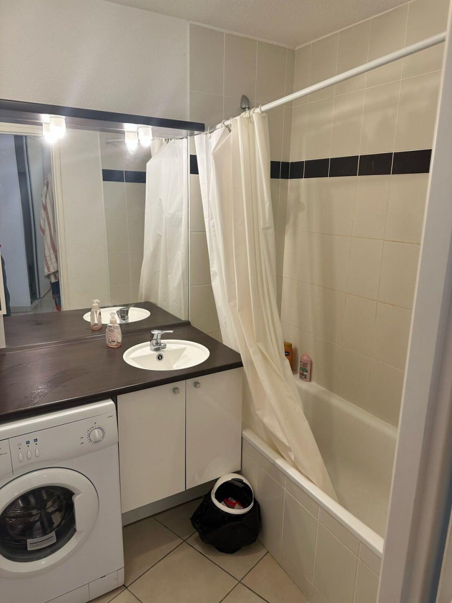 
                                                Colocation
                                                 Chambre dispo dans belle coloc 63m² avec balcon