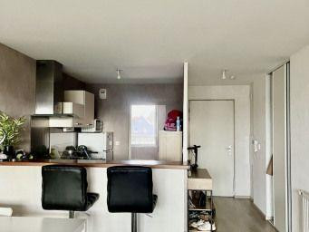 
                                                Colocation
                                                 Chambre dispo dans belle coloc 65m²