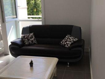 
                                                Colocation
                                                 Chambre dispo dans belle coloc 86m²