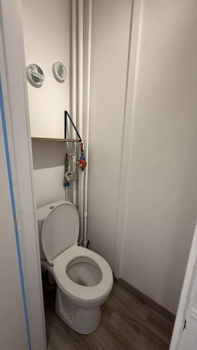 
                                                Colocation
                                                 Chambre dispo dans coloc 62m²