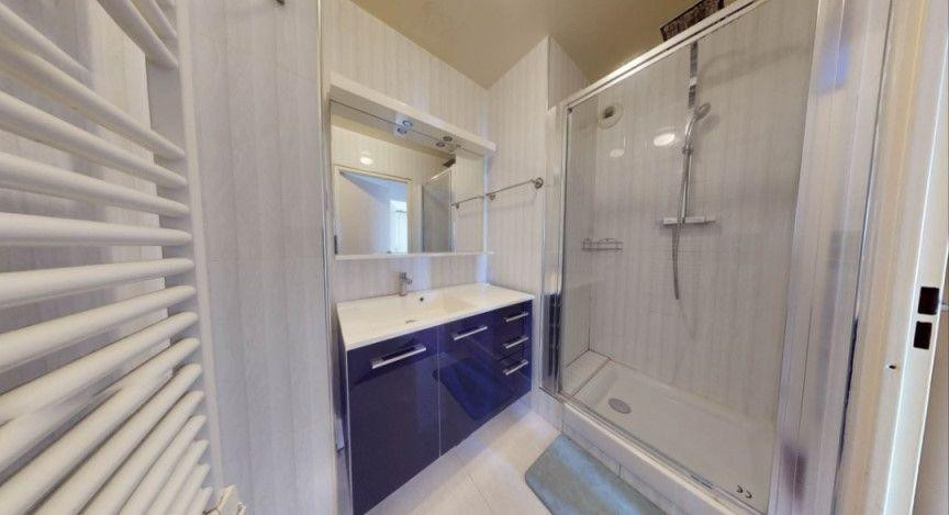 
                                                Colocation
                                                 Chambre dispo dans coloc 86m² refaite à neuf
