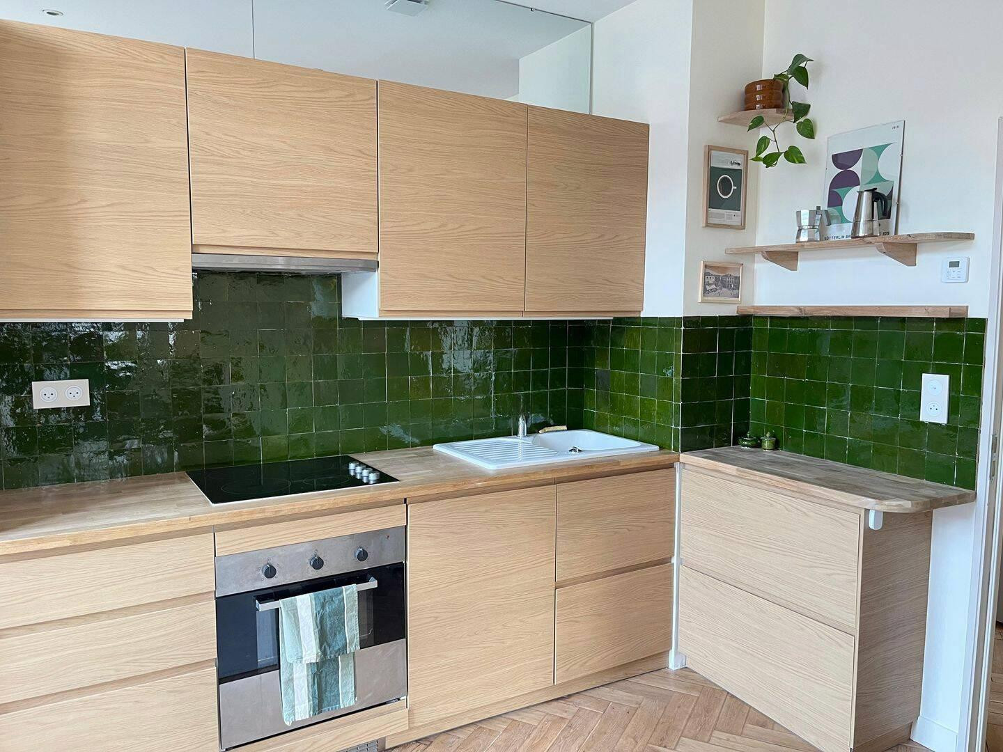 
                                                Colocation
                                                 Chambre dispo dans colocation T3 75m²