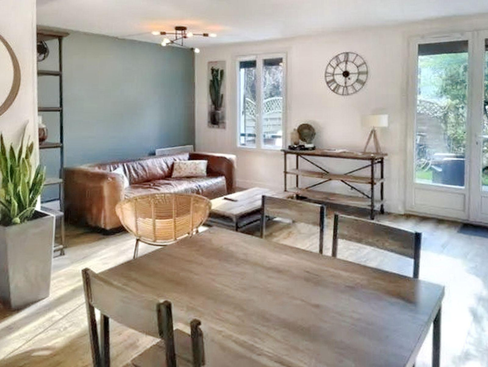 
                                                Location
                                                 Chambre disponible dans une très belle colocation