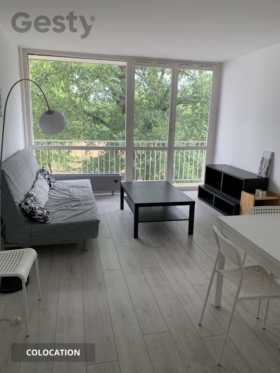 
                                                Colocation
                                                 CHAMBRE DISPONIBLE EN COLOCATION CERGY