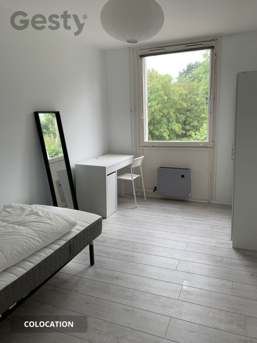 
                                                Colocation
                                                 CHAMBRE DISPONIBLE EN COLOCATION CERGY