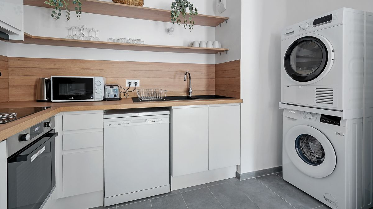 
                                                Location
                                                 Chambre en Coliving avec Terrasse / Paris 14e (loyer tout inclus)