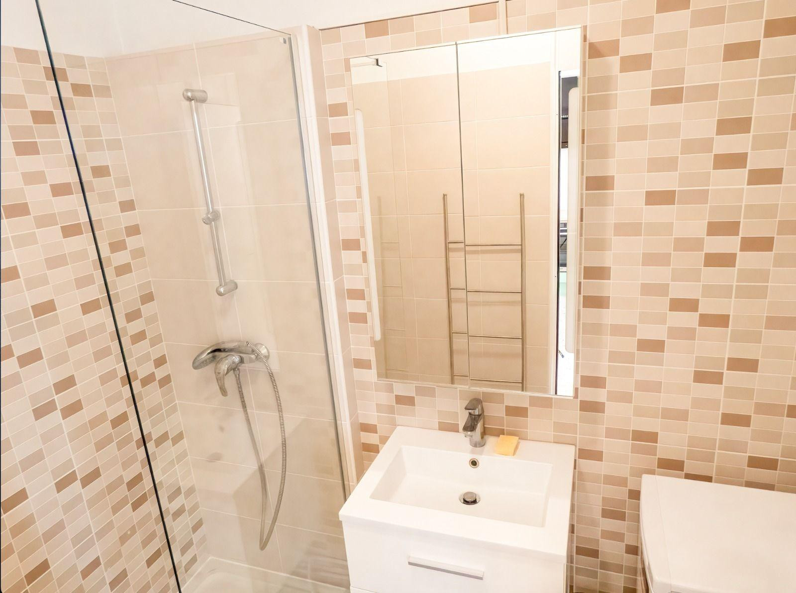 
                                                Colocation
                                                 Chambre en coliving - Lyon Mermoz