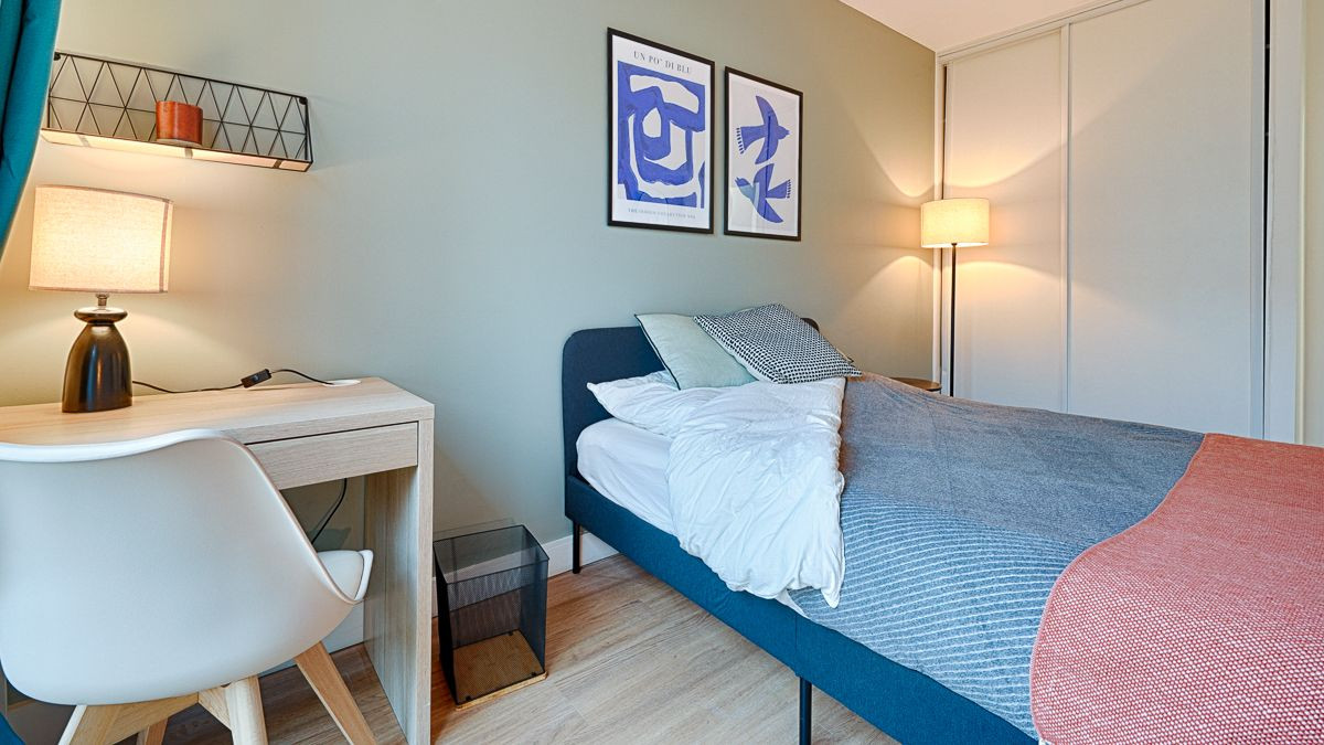 
                                                Location
                                                 Chambre en Coliving / Paris 15e (loyer tout inclus)