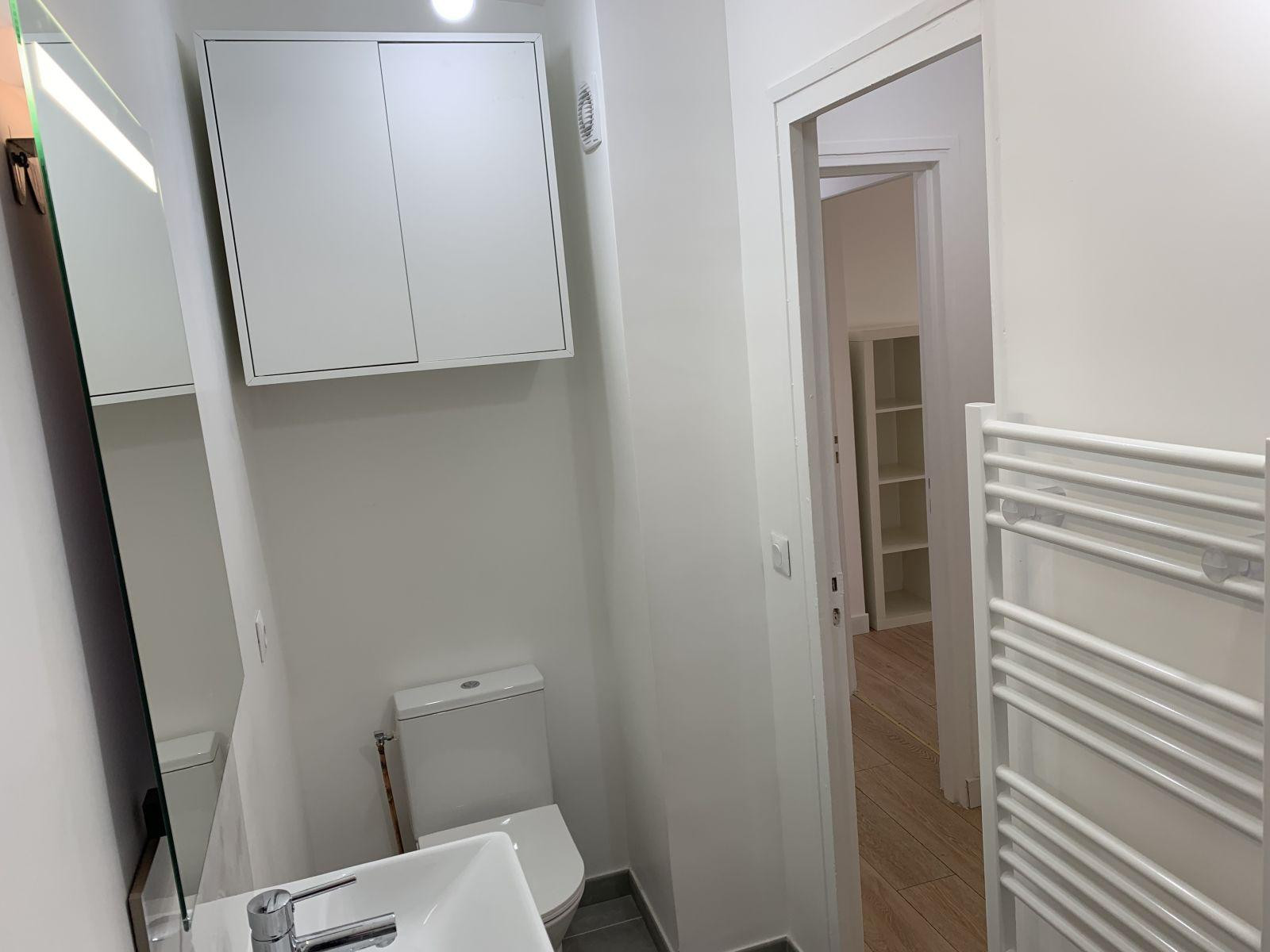 
                                                Colocation
                                                 Chambre en collocation avec grand Balcon