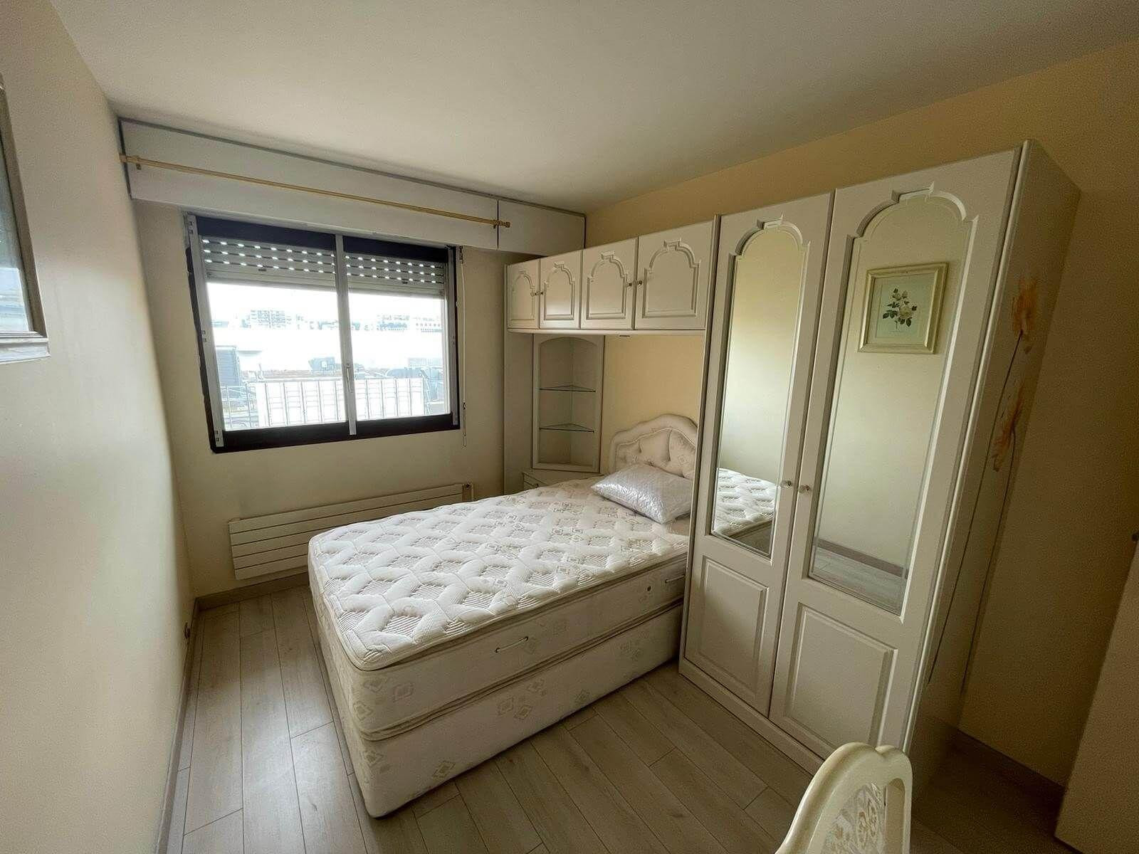 
                                                Colocation
                                                 Chambre en coloc à Créteil 85m²