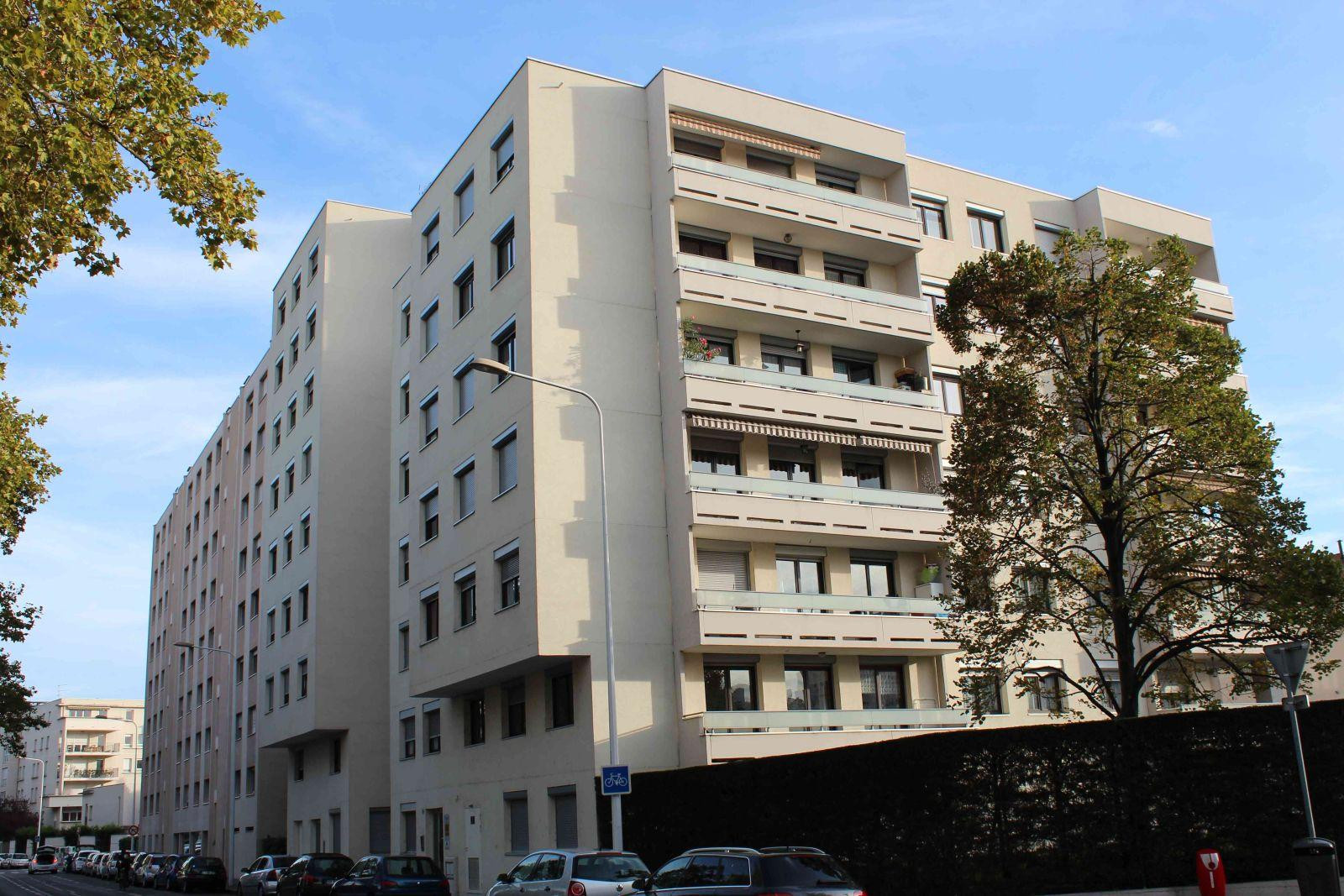 
                                                Colocation
                                                 Chambre en coloc avenue général Frère à Lyon