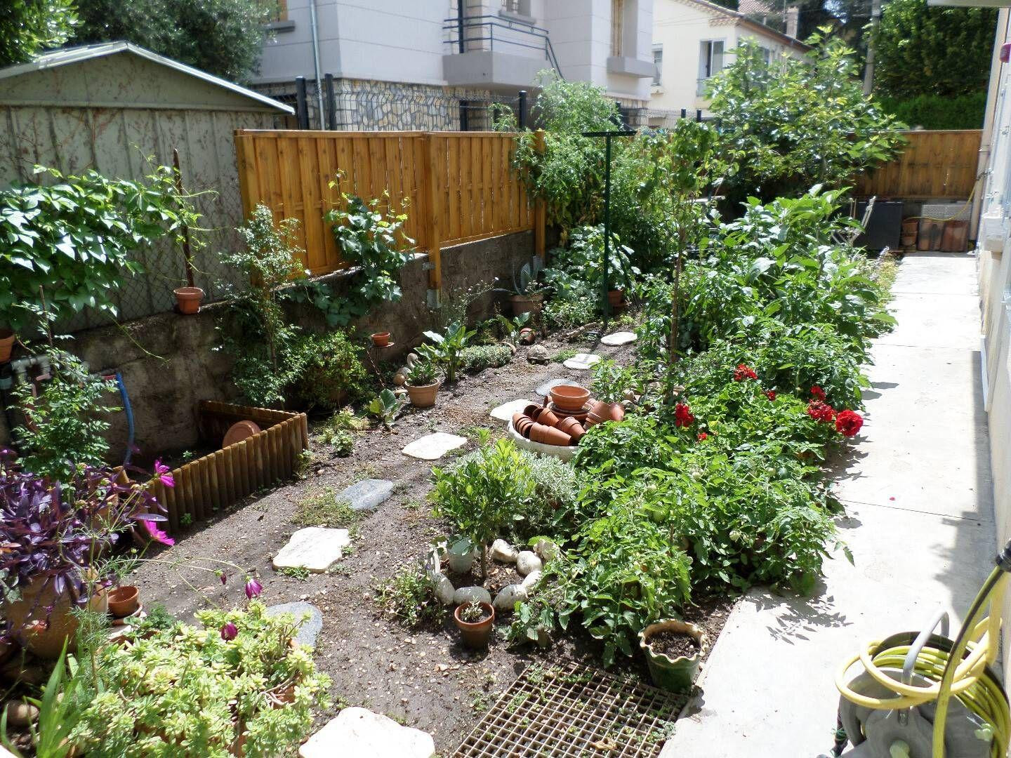 
                                                Colocation
                                                 Chambre en coloc cosy, calme, centre proche